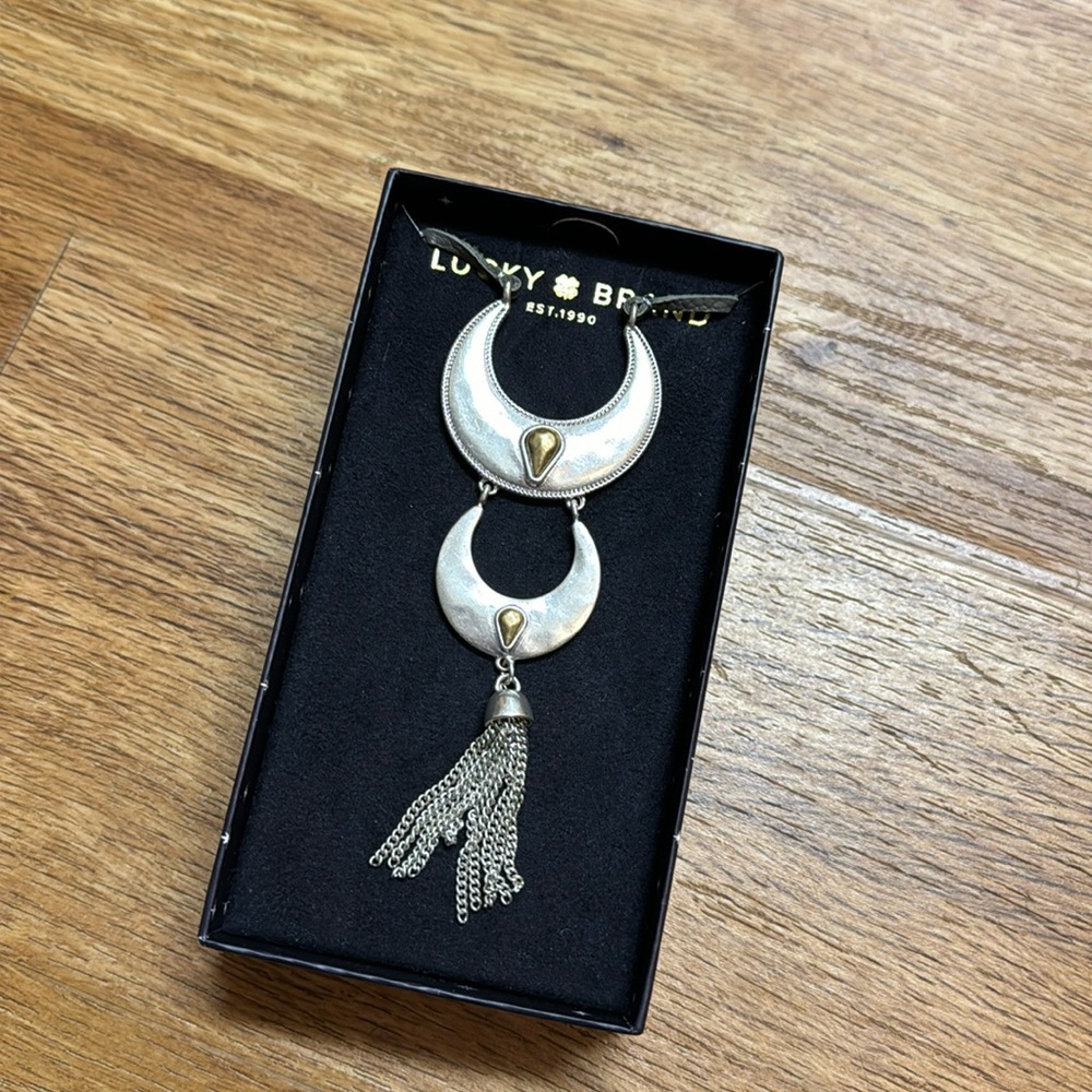 ⚡️SALE⚡️ NWT Lucky Brand Necklace